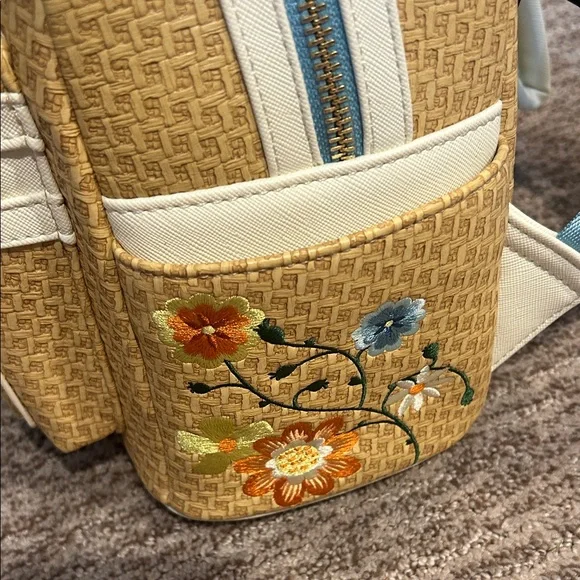 Loungefly Disney Minnie Mouse Raffia Floral Ears Mini Backpack - Picture 5 of 6